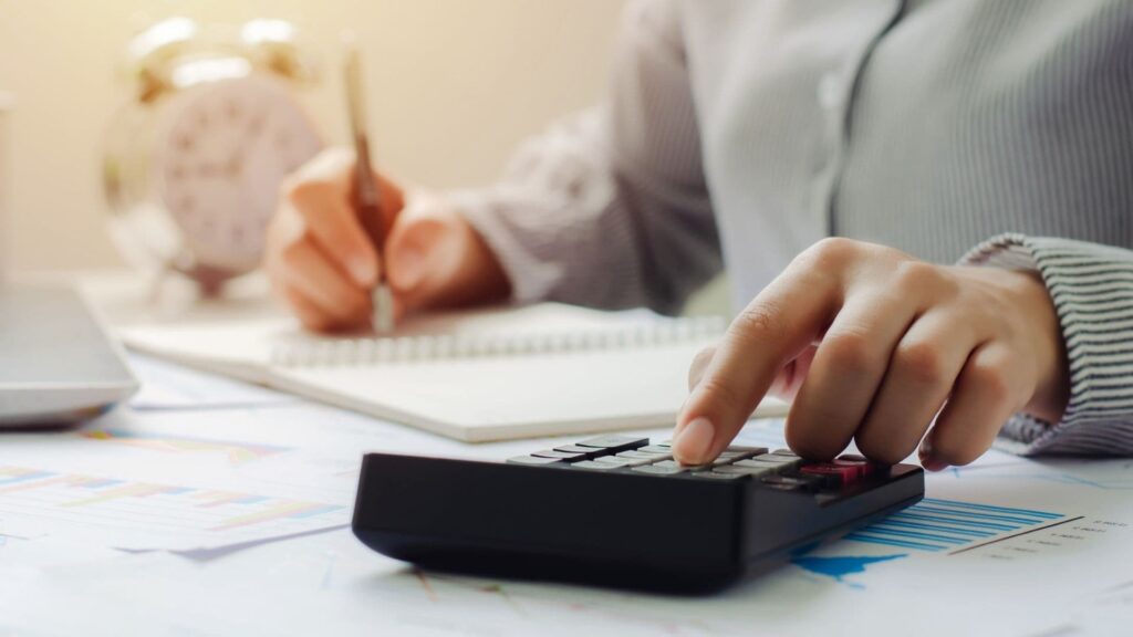 Can I Pay Off Someone Else’s Credit Card and Deduct Those Expenses? 1 When Could These Payments Be Deductible