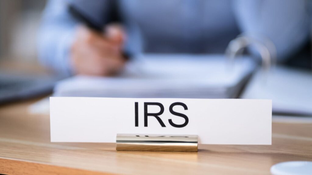 What is a 1095-B Form Used For? 1 When Will You Receive a 1095-B Form